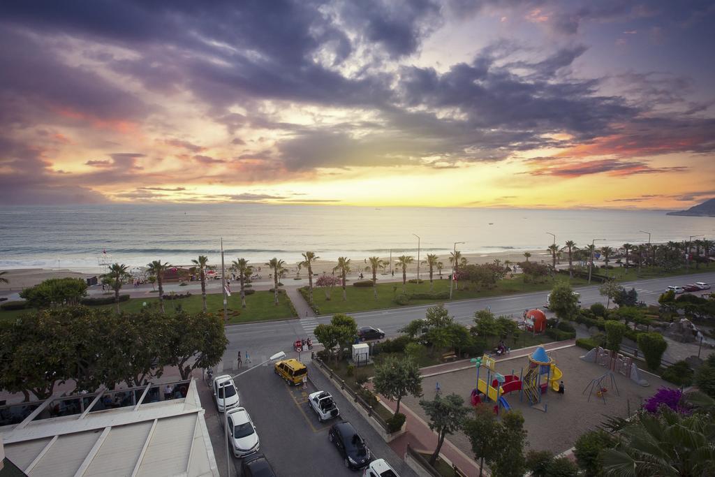 Kleopatra Alis Hotel Alanya Exterior photo